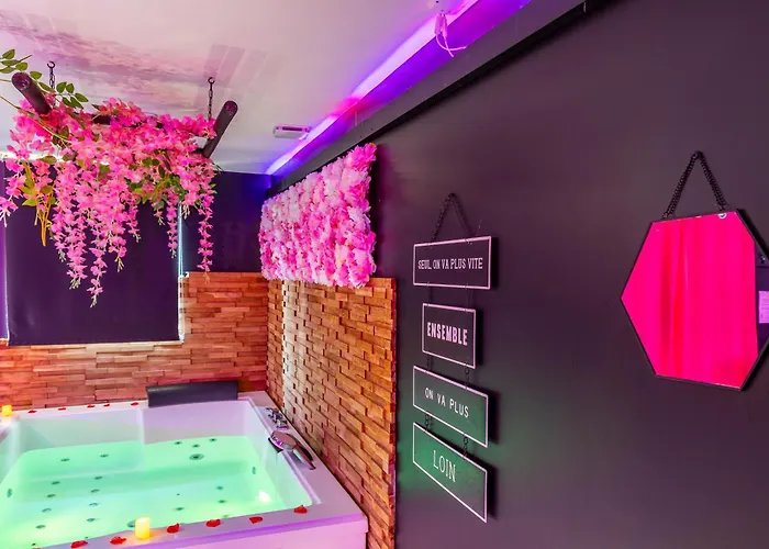 Love hotel Sweet Dreams Jacuzzi *
