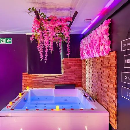 Love hotel Sweet Dreams Jacuzzi Le Breuil (Rhone)